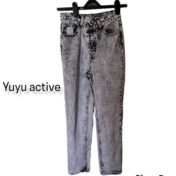 Yuyu Denim Boyfriend Jeans - Picture 3 of 16